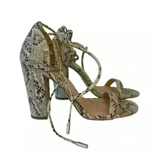 Hich Heels Sandals lace up / Size US 6.5/ print